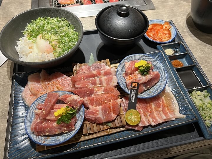 燒肉smile的豬肉有很重的豬腥味
